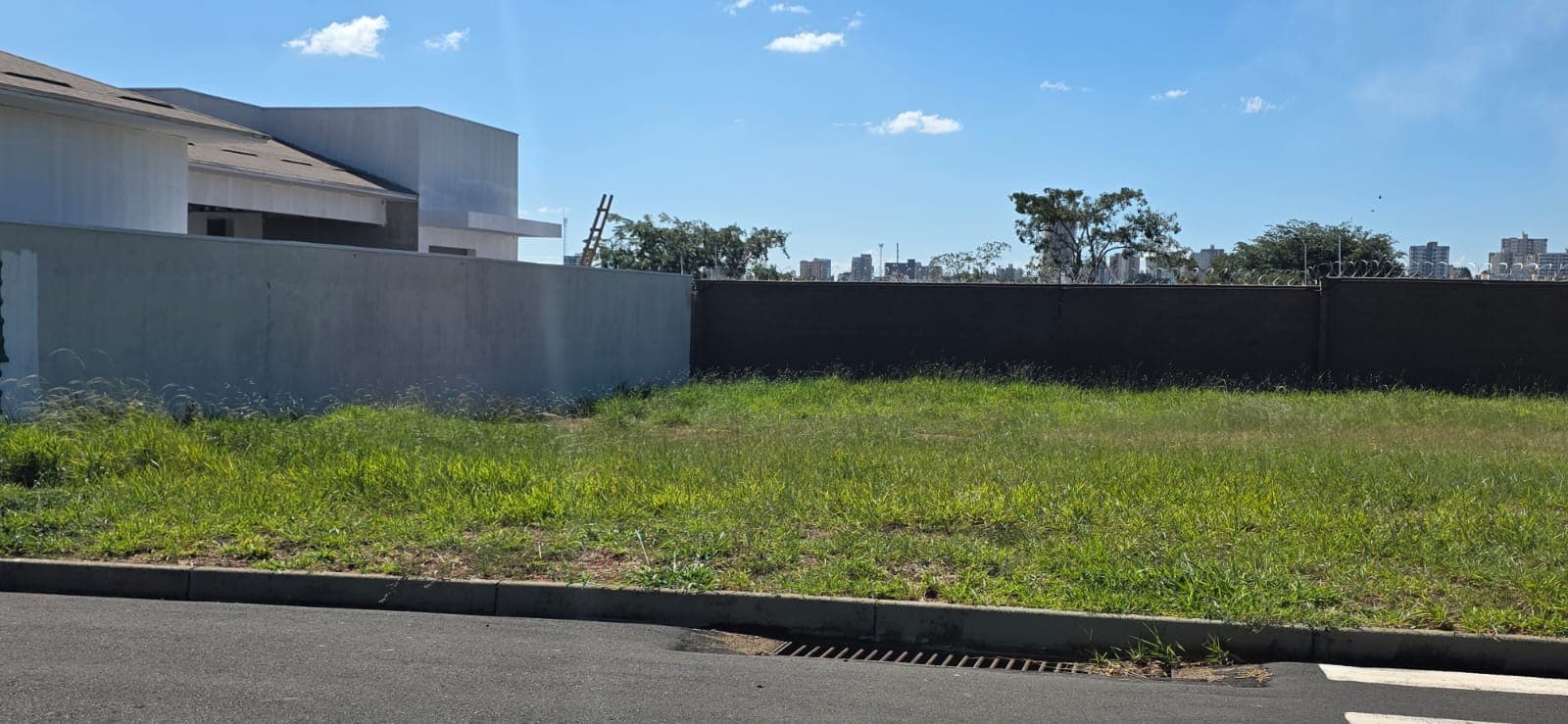 Terreno no Vila Real Exclusive — 446,16 m² — foto principal